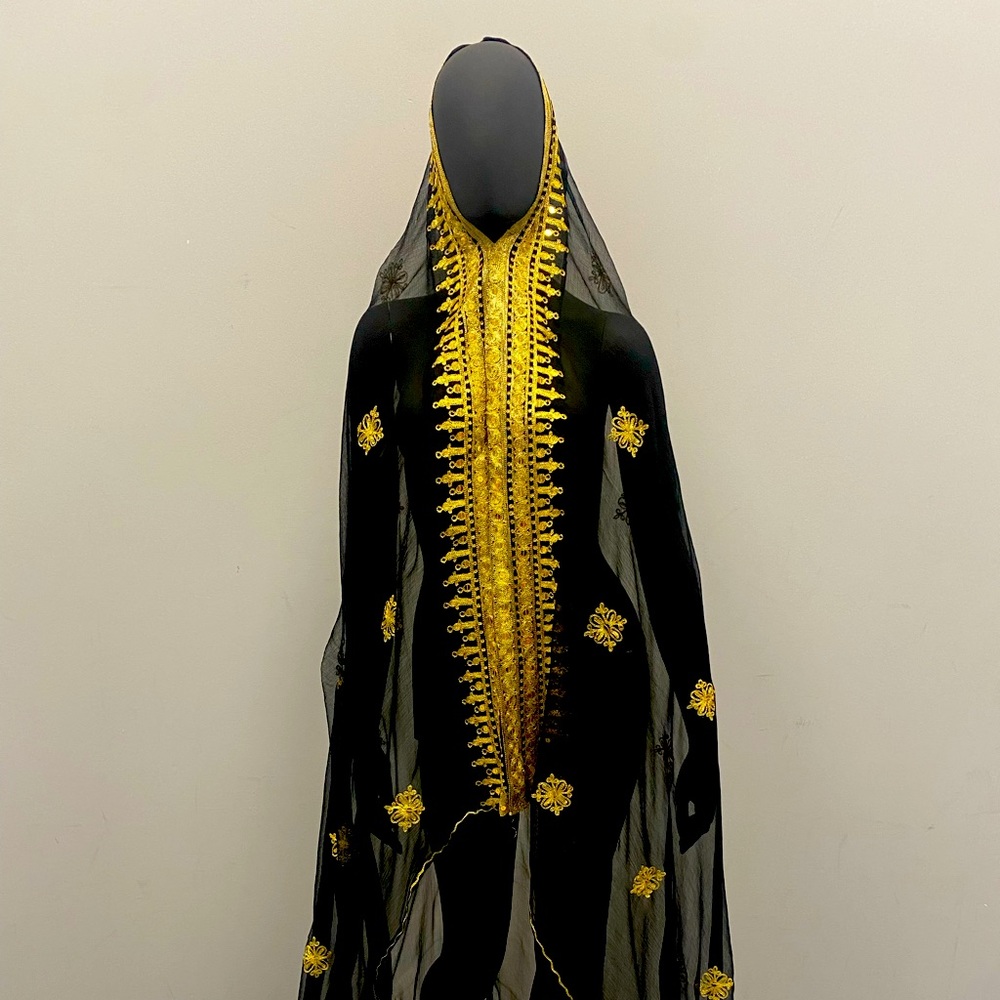1960’s Hijab with gold threading
